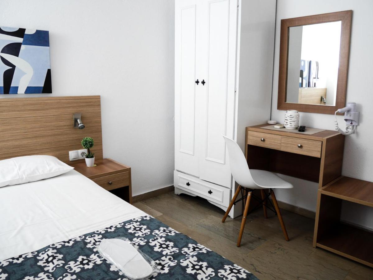 Georgia Apartment Palaiochora Ngoại thất bức ảnh